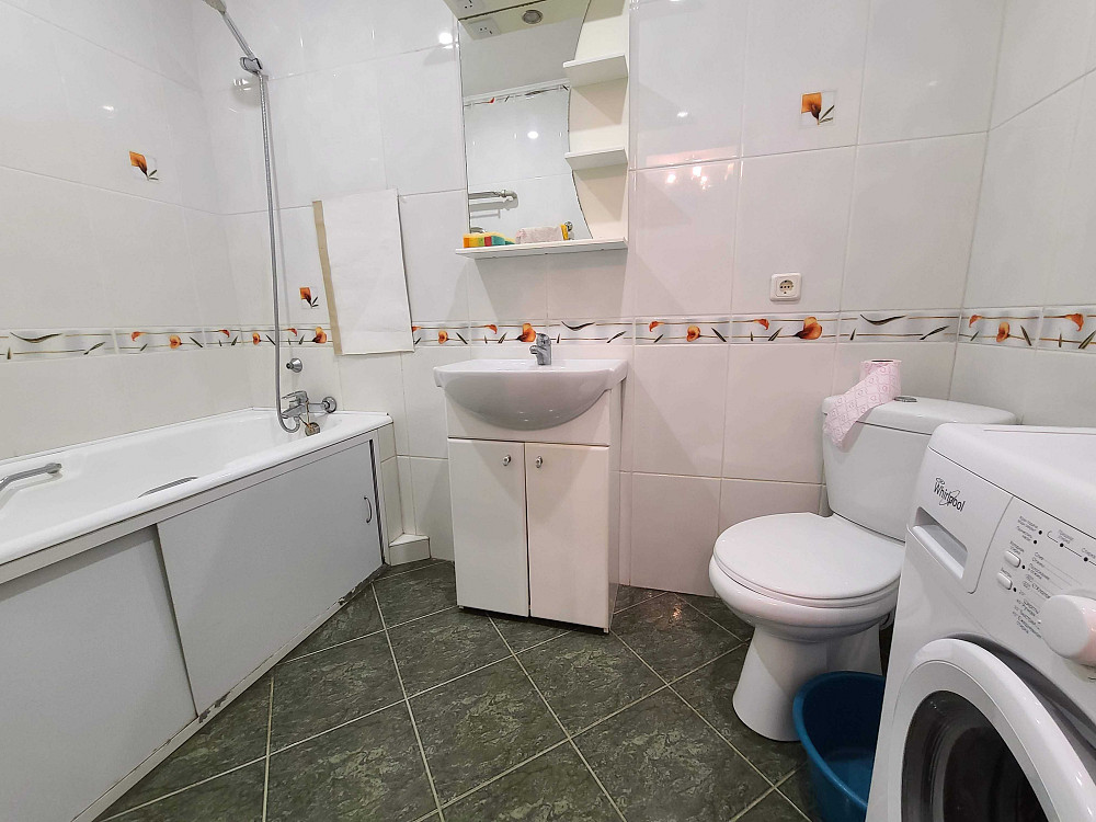 Алмазний м-н, вул. Освітянська, пл. 69 м2 за 15000 грн/міс + ком. посл Poltava - photo 5