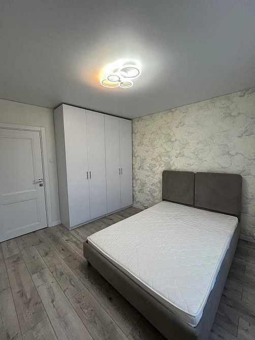 продаж квартири по вул. Захисників України Умань - изображение 2