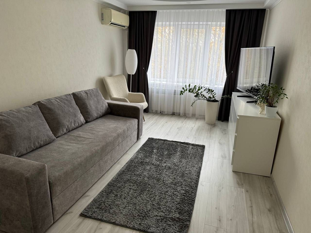 Оренда квартири, центр міста Канев - изображение 1