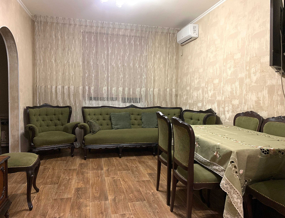 Продаж 4-кімнатної квартири власниками, Українка Українка - зображення 1