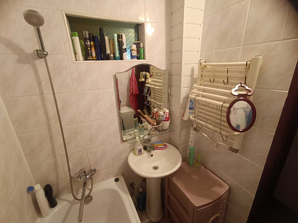 ПРОДАЖ 3-х кімнатної КВАРТИРИ біля центру Берегова (КИТАЙСЬКА СТІНА)! Берегово - изображение 8