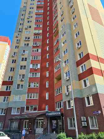 Продам 3к кв. (82 кв. м) від власника, ЖК Еврика, вул. Ю. Здановської Киев