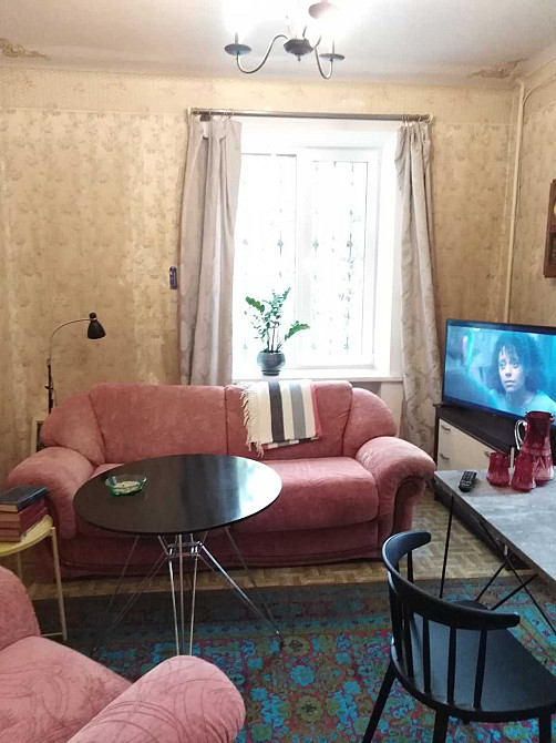 Продам  2х комн.кв.(сталинка) р-н м.ц.Импульс Кам`янське (Нікопольський р-н) - зображення 2