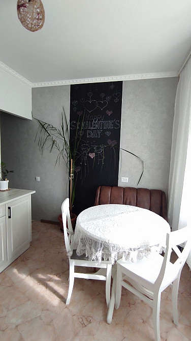 Продам 1 к квартиру с частичной мебелью Лозова - зображення 1