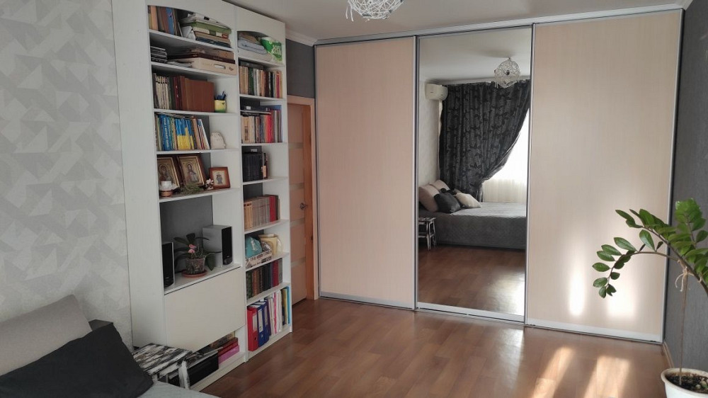 Продам 1 к квартиру с частичной мебелью Лозова - зображення 5