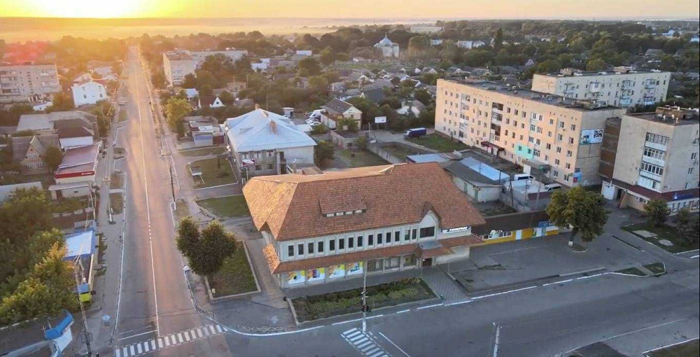 Довгострокова аренда трьохкімнатної квартири -  центр жашкова Жашків - зображення 1