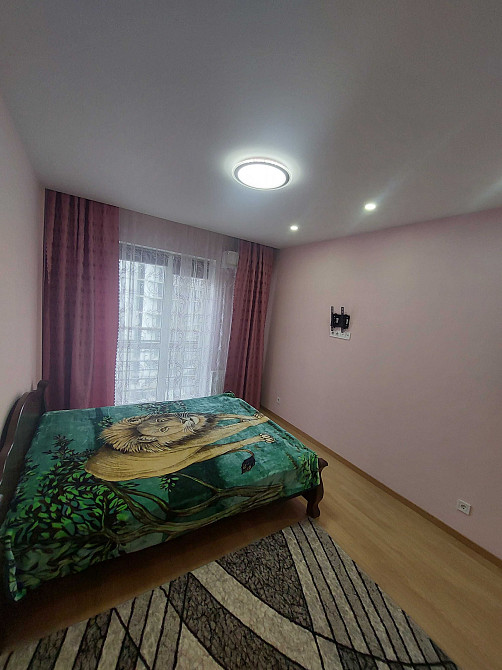 Сдам 3 комн.квартиру, ул.Метрологическая 11А, ЖК Кришталеві Джерела Хотів - зображення 2