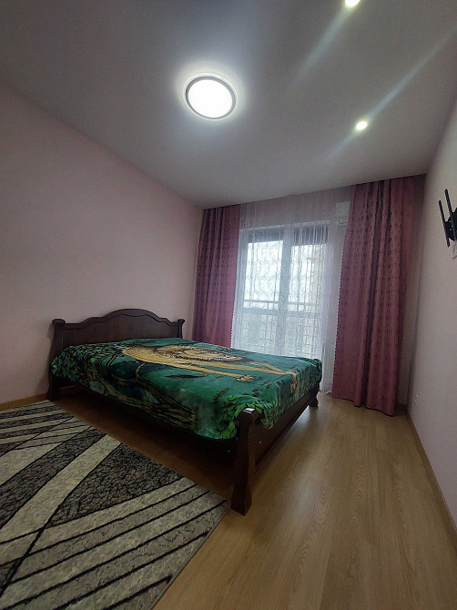 Сдам 3 комн.квартиру, ул.Метрологическая 11А, ЖК Кришталеві Джерела Хотів - зображення 1