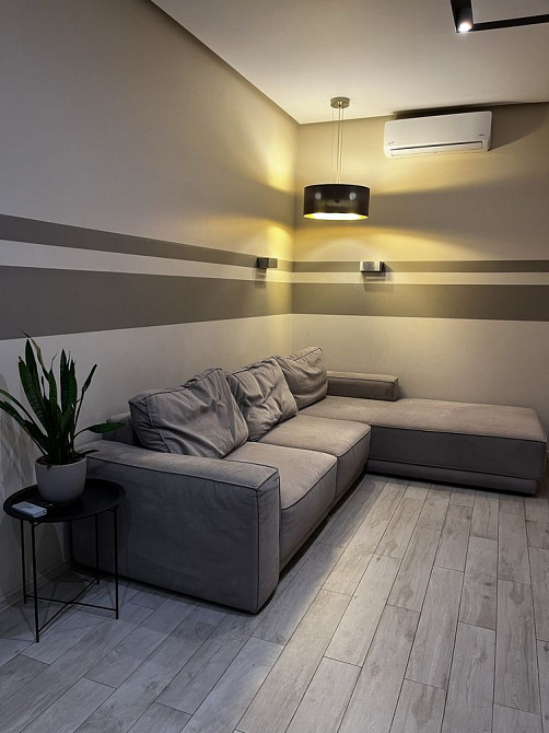 Від власника!!! Продам свою квартиру. Чайки (Київська обл.) - зображення 1