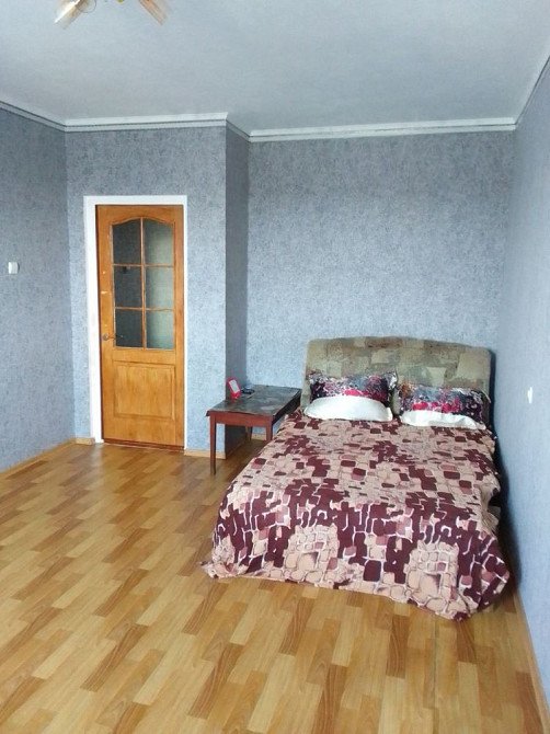 ПРОДАМ 2-х кімнатну квартиру в центрі міста ВАЛКИ Валки - зображення 1