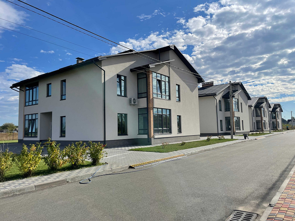 Продаж квартири з ремонтом в котеджному містечку. Територія закрита! Пилиповичі - зображення 3