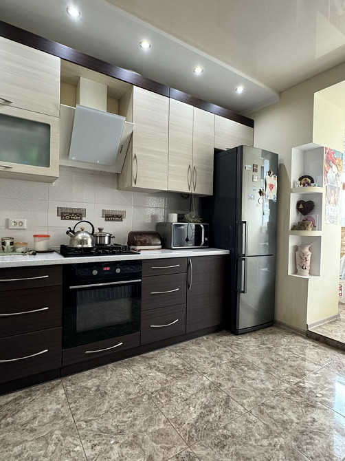 Продам 1-но комнатную квартиру Шевченко 4 Южне - зображення 1