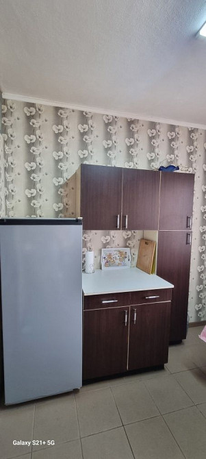 Оренда однокімнатної квартири на Шуменському . Перший поверх . Херсон - зображення 3