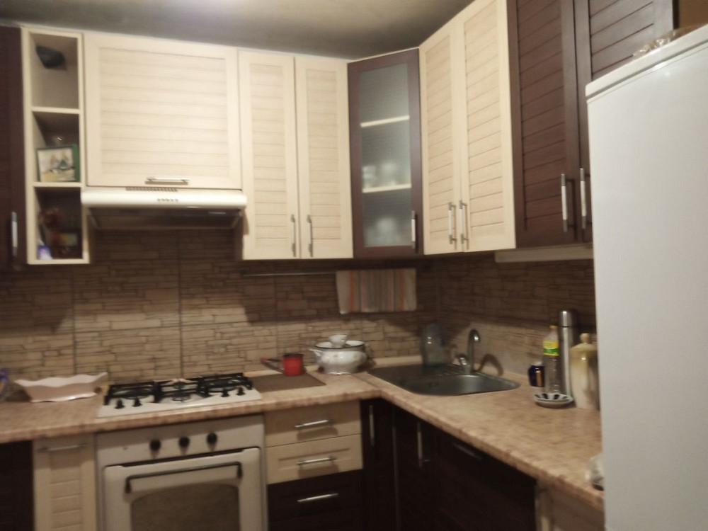 Продаю уютную 2х комн.квартиру г.Мерефа удобный рн. Мерефа - зображення 1