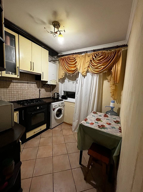 Продається трикімнатна квартира Васильківське - зображення 1