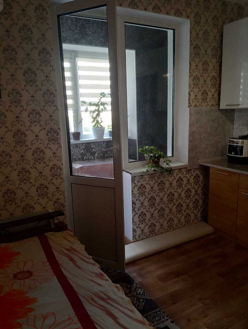 Однокімнатна квартира, індивідуальне газове опалення. Немешаево - изображение 6