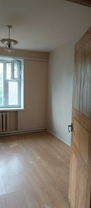 Продам двокімнатну квартиру 54m² з лоджиєю плюс гараж Первомайськ Первомайский (Харьковская обл.) - изображение 2