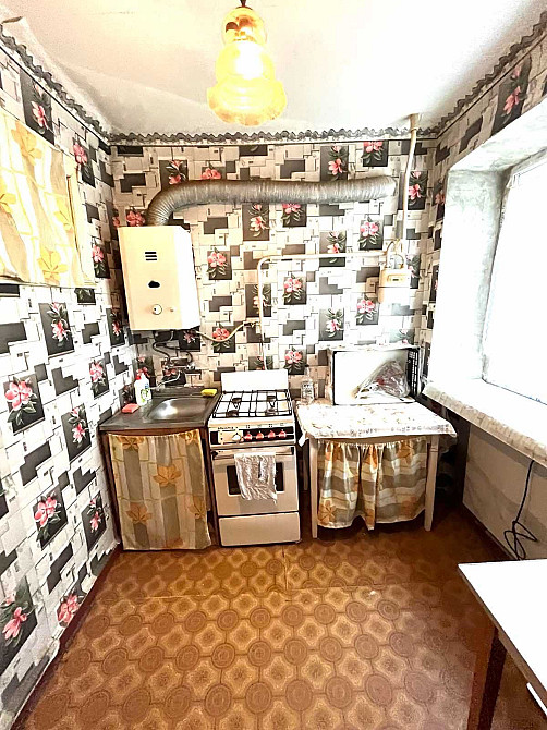 Продам 2-ух комн квартиру Светловодск - изображение 4