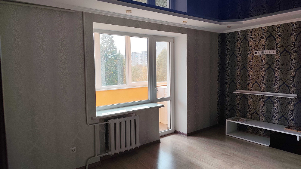 Продам 4-х кімнатну квартиру Нововолынск - изображение 2