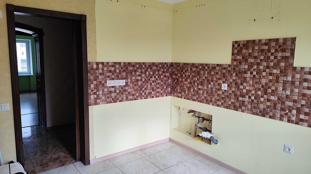 Продам 4-х кімнатну квартиру Нововолынск - изображение 3