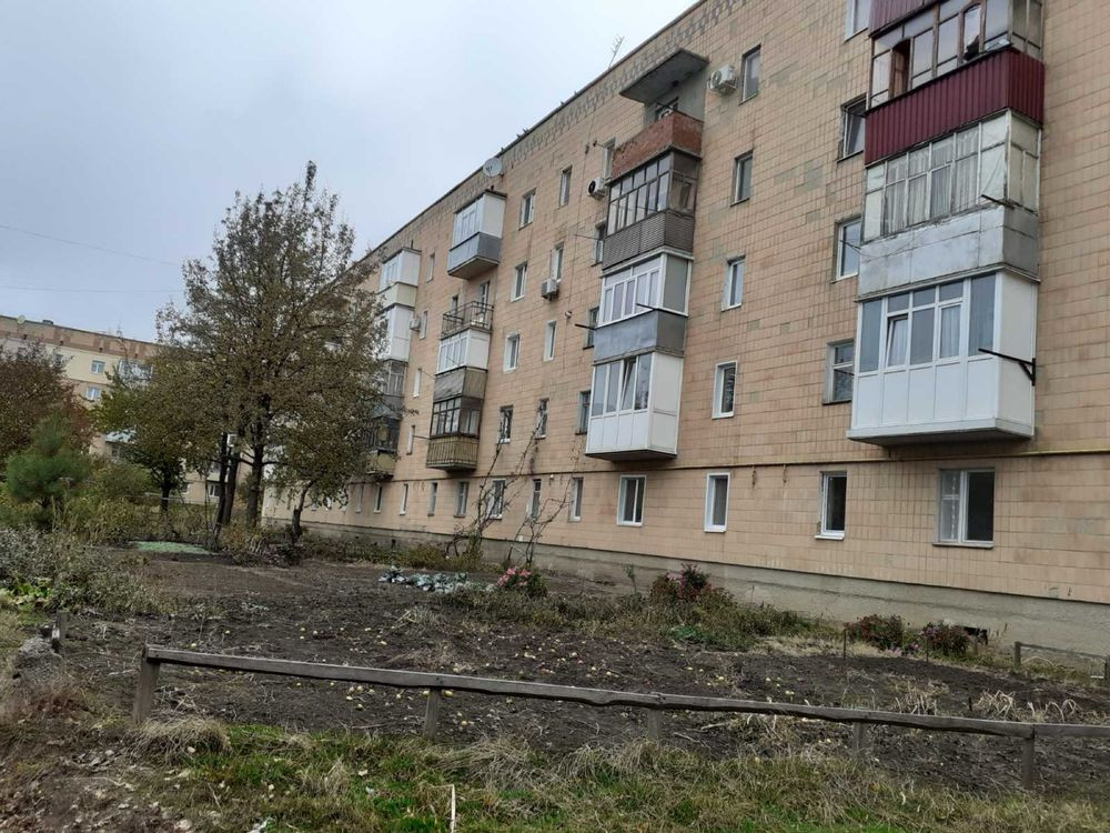 Продам однокімнатна квартира терміново м.Гадяч р-н Черьомушки Гадяч - зображення 1