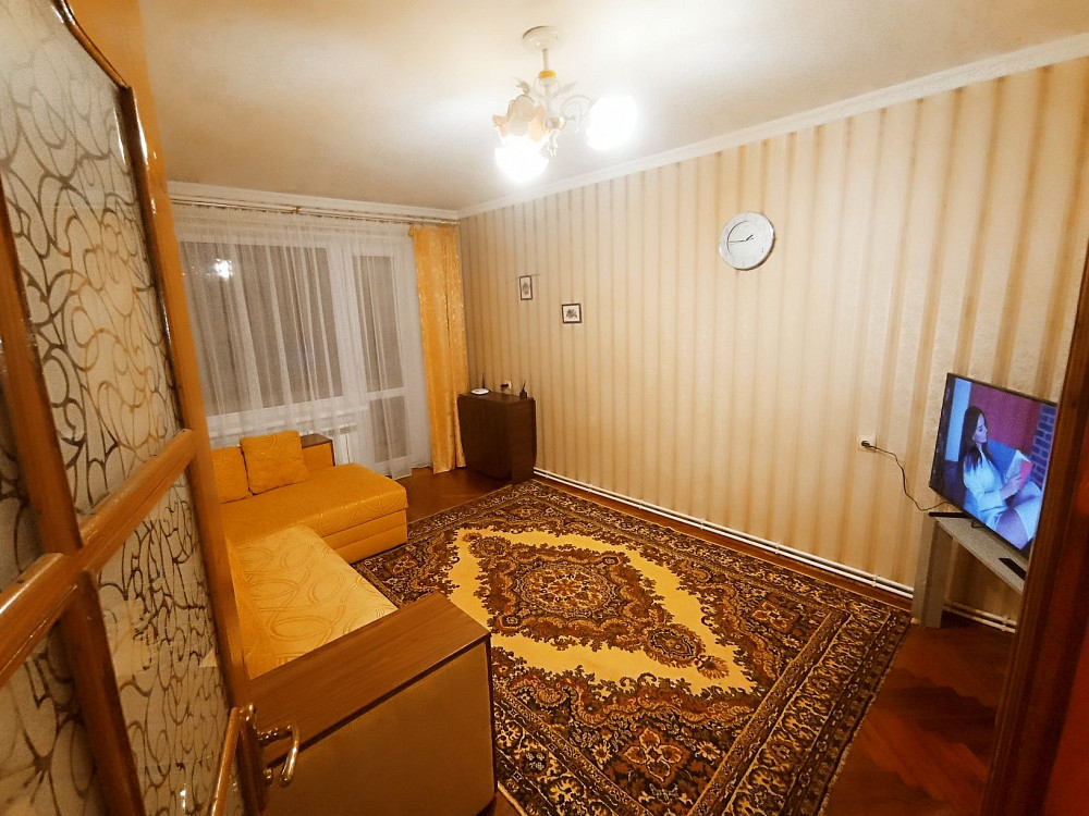 Здам 2 кімн. квартиру з і/о 2/5 Хіміків 6. Власник Волчинец - изображение 1