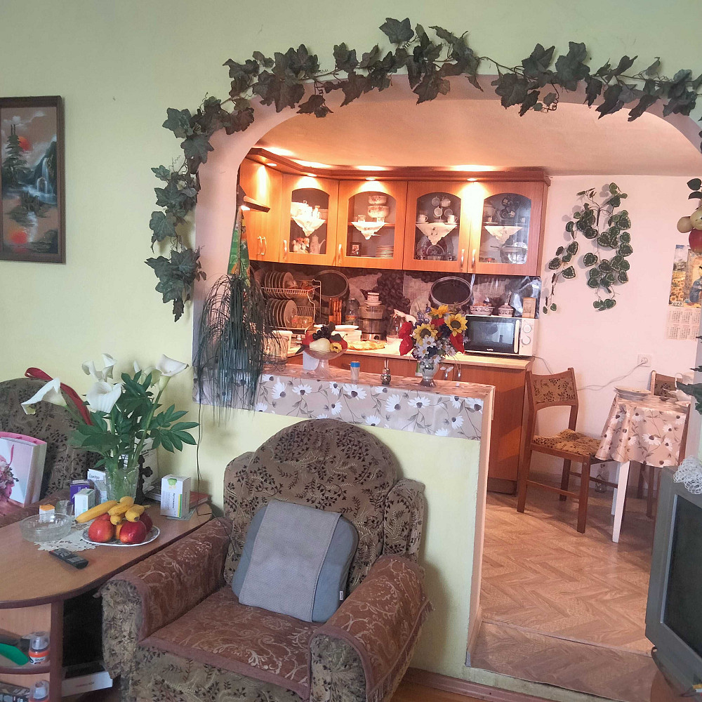 Продаж 3-х кімнатної квартири Виноградов - изображение 6