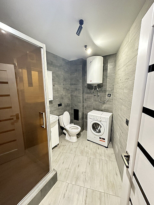 Здам однокімнатну квартиру по Проспекту Незалежності 74 Шкарівка - зображення 5