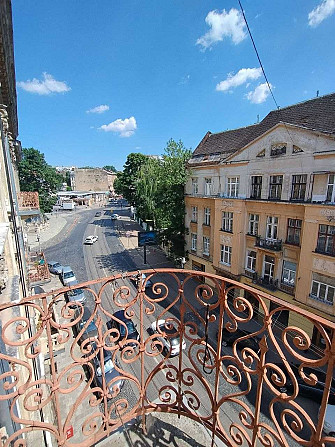 3 кімнати, польський будинок, Личаківський район! Lviv - photo 1