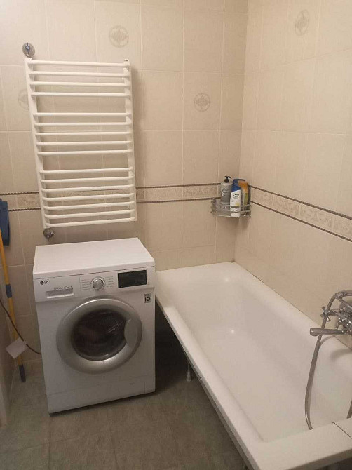 Довгострокова оренда 2х кімнатної квартири в спальному районі Звягеля Звягель - изображение 5