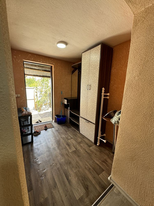 Продам квартиру з двором, капітальний ремонт. Козелець - зображення 2