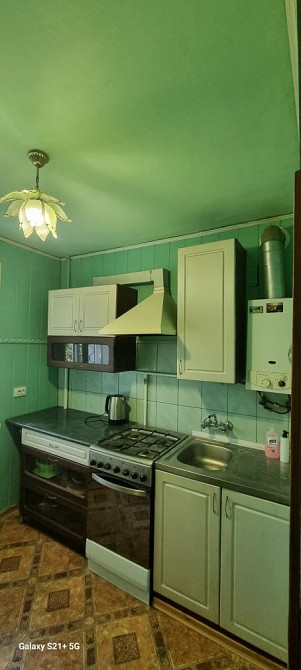 Оренда квартири в Центрі . Другий поверх . Херсон - изображение 2