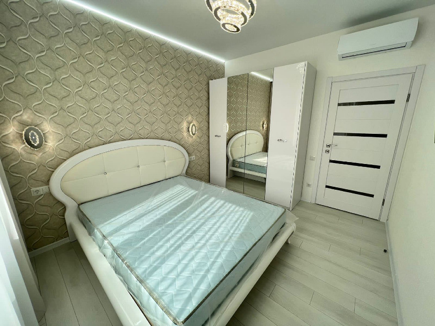 Продається 1 кімната з лоджією в 45 Перлині на Каманіна Одеса - зображення 4