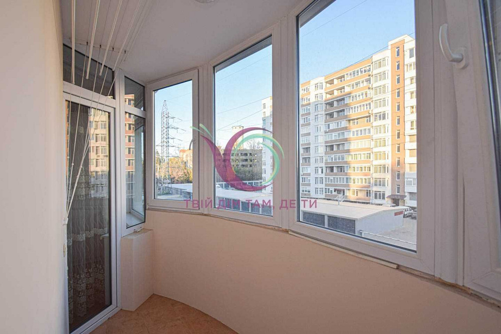 2-к. квартира з лоджією, ремонтом та і/о на проспекті Злуки Тернопіль - зображення 8