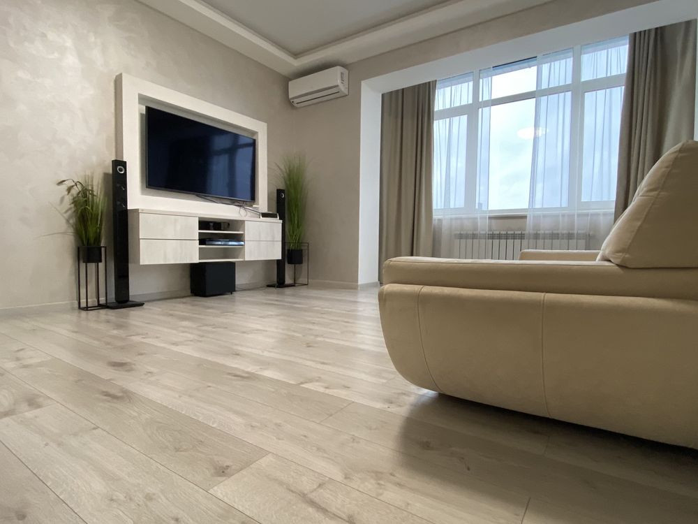 Видовая  3-ком с авторским дизайном в клубном доме ул Грушевского 12г Умань - зображення 1