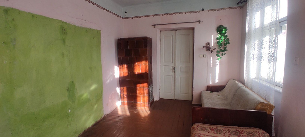 Самий центр Квартира 50м кв. 3 кімнати, кухня, балкон, 2 підвали Турка - изображение 2