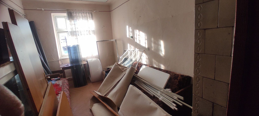 Самий центр Квартира 50м кв. 3 кімнати, кухня, балкон, 2 підвали Турка - изображение 3