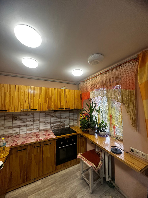 Продам 3-х кімнатну квартиру с гаражем Тернівка - зображення 1