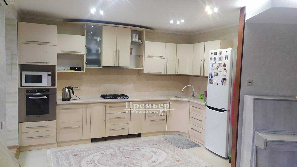 Продам трёхкомнатную квартиру в г. Черноморск. Чорноморськ - зображення 1