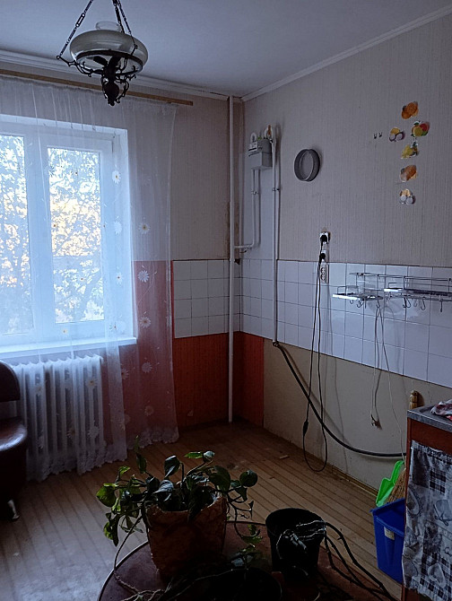 4-кімнатна, 2-поверх,"румунська" Долинська - зображення 7