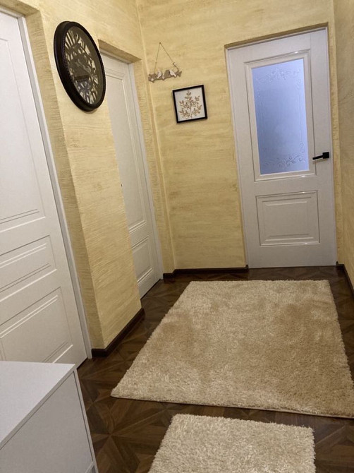 Продається 3-кімнатна квартира. Хуст - зображення 1