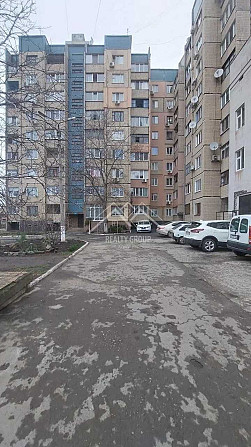 Продаж 4к квартири з гарним плануванням у ЦМ р-ні на Карачунах Kryvyi Rih - photo 1