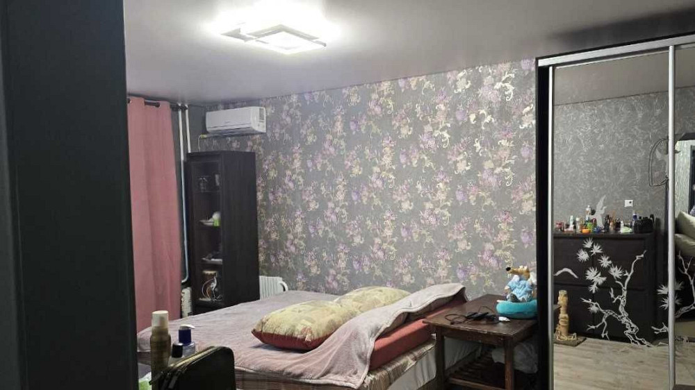 великогабаритна 2-кімнатна квартира від власника, Кам'янське Л/Б 4мкр Кам`янське (Запорізька обл.) - зображення 2