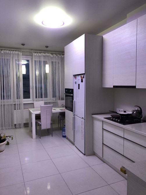 В продаже 1.к.кв 5/9 48м.кв Балакирева17 Харків - зображення 1