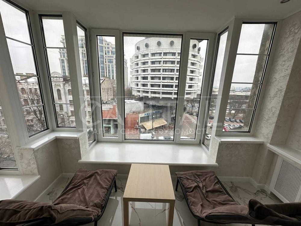 Продаж видової 3к квартири, вул. Івана Мазепи, Арсенальна Центр Салют Київ - зображення 6