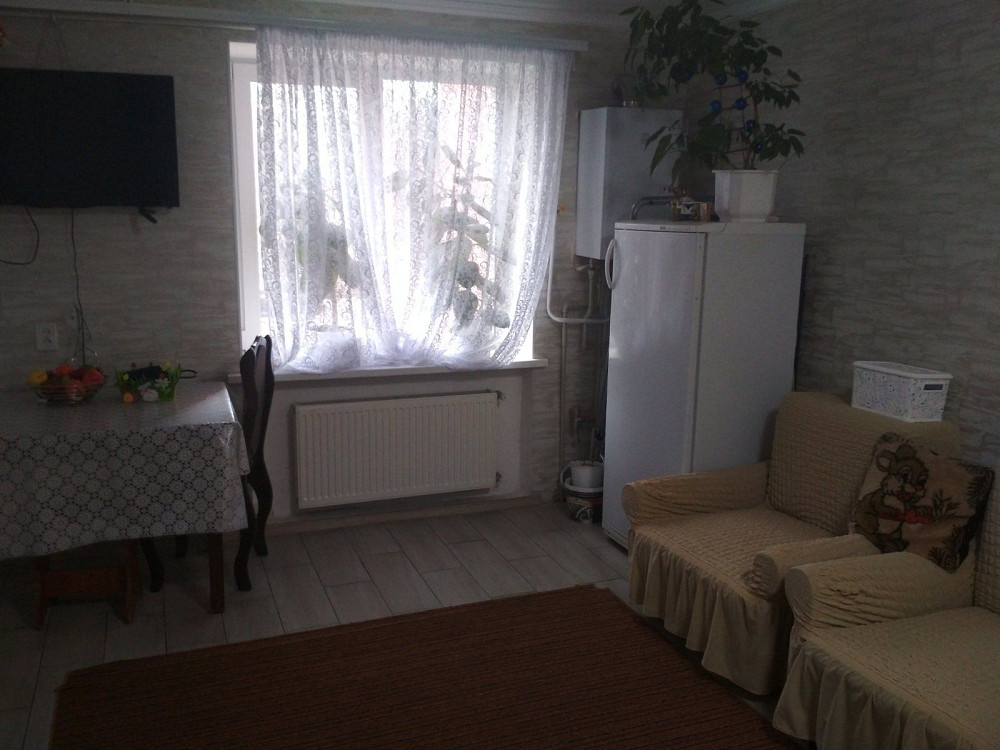 Продам квартиру з автономним опаленням,та свіжим якісним ремонтом . Монастирище - зображення 4