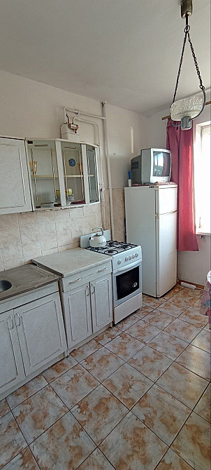 Здається двох кімнатна з видом на Латоріцу. Мукачево - изображение 2