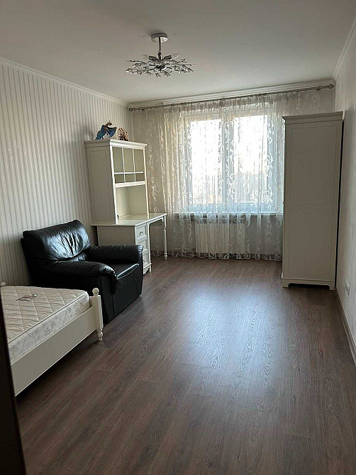 Оренда 3-и кімнатної квартири біля Метро Дарниця. Київ - зображення 2