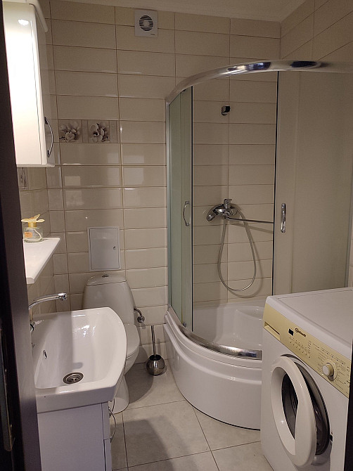 Оренда 1к новобуд, ТЦ Панорама плаза Івано-Франківськ - зображення 2