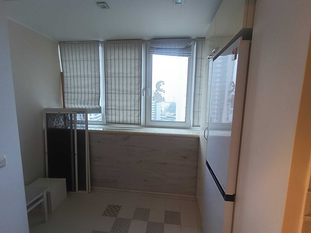 Продаж квартири з Євроремонтом та меблями.Поруч Парк, метро Дарница. Київ - зображення 3